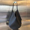 MEDIUM SOLSTICE 44 BLACK LAMBSKIN