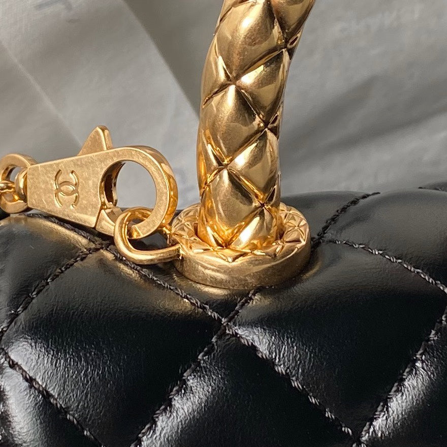 CHANEL 25S CLASSIC COCO HANDLE BAG 19 CM IN BLACK LAMBSKIN WITH GOLD HARDWARE